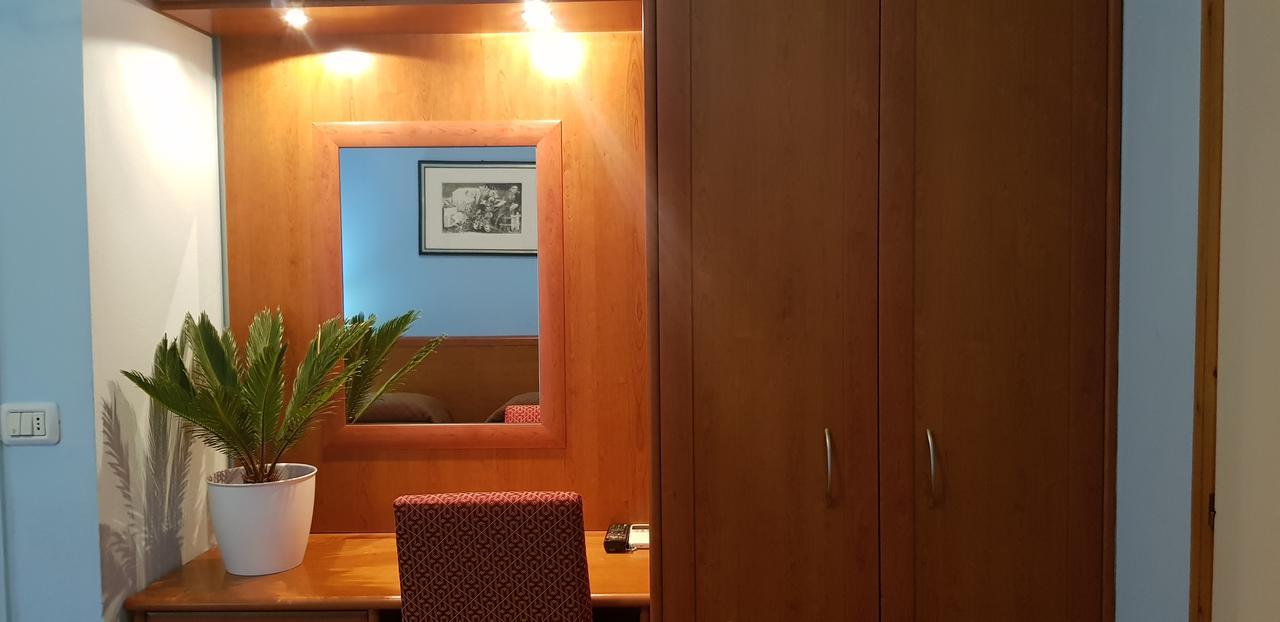 Hotel Missirini 프라타 테르메 외부 사진